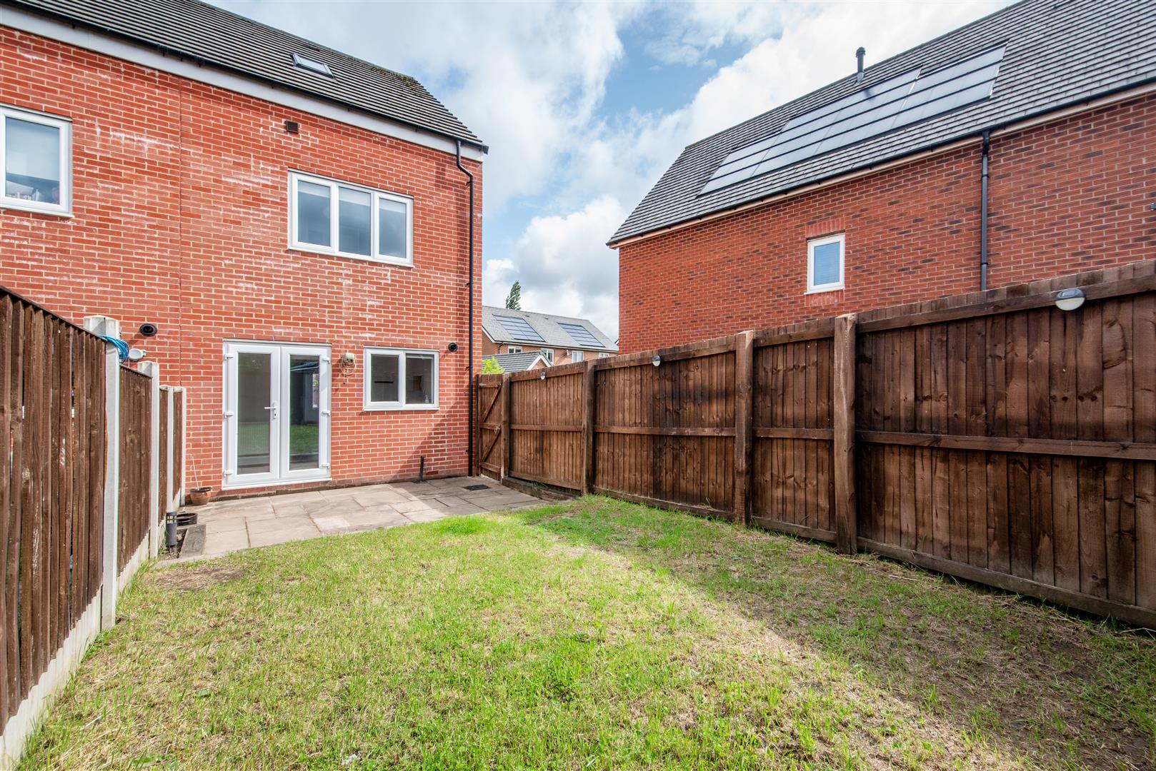 3 bed property in Brookwood Way, Chorley